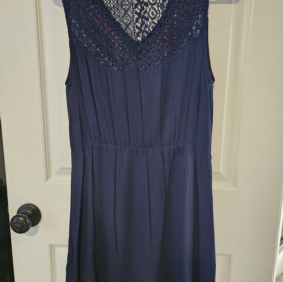 Women's Skies are Blue V Neck, Sheath dress - Picture 3 of 6